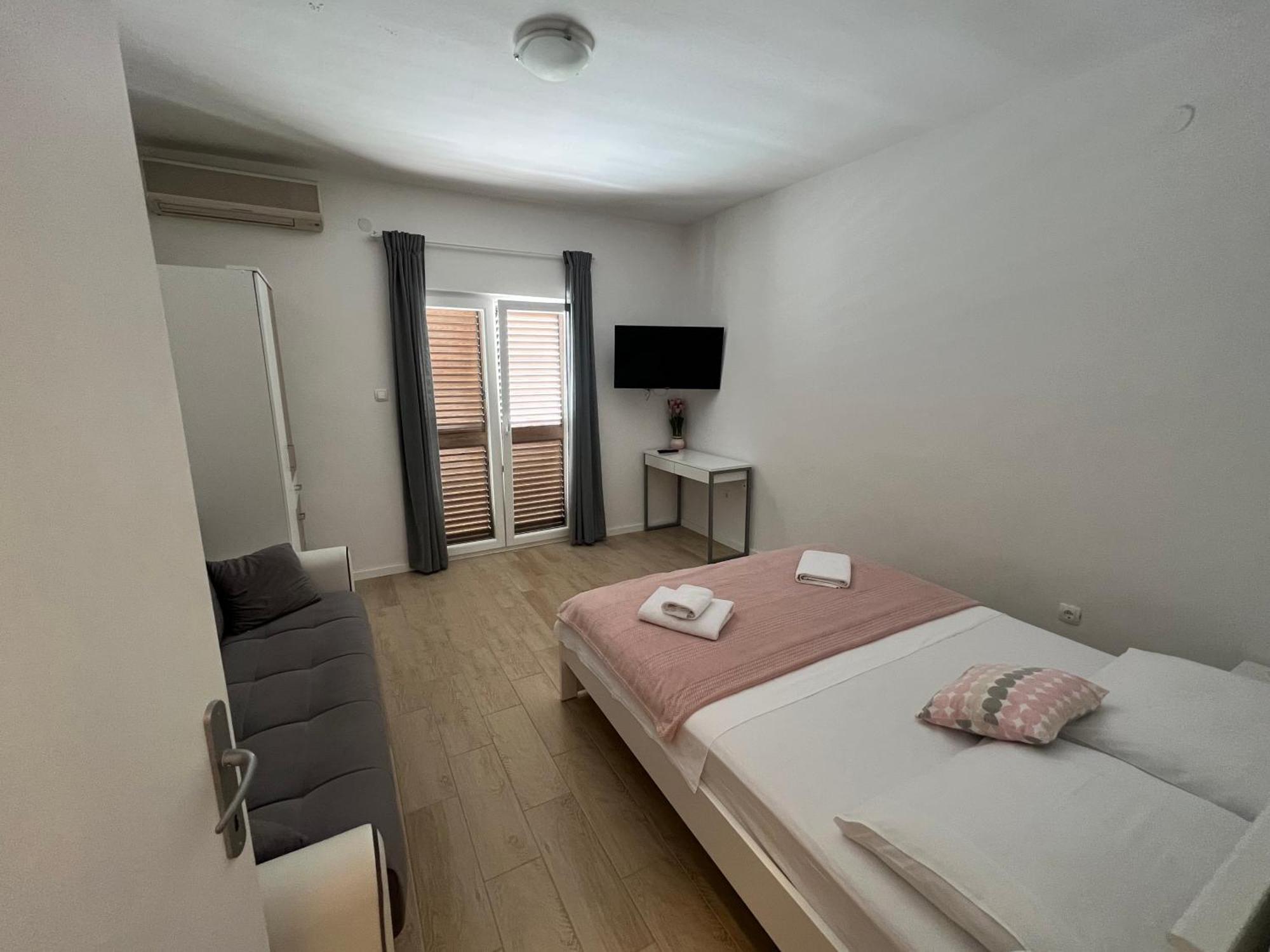 Apartmani Solis 스베티 페타르 외부 사진